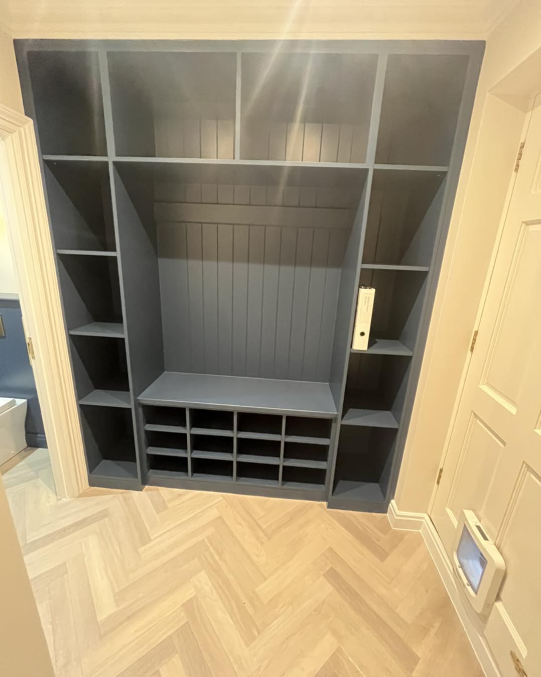 swipe for full transformation of this boot room wc and kitchen. #farrowandballstiffkeyblue is t (3)